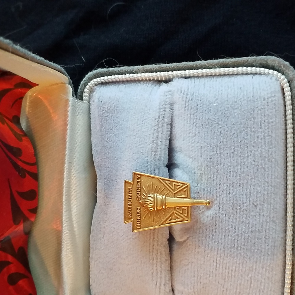 Vintage National Honor Society Lapel Pin.